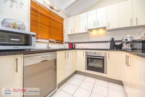 Property photo of 28 Claverton Drive Deception Bay QLD 4508