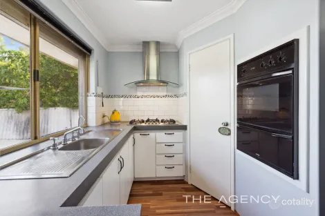Property photo of 2/2 Gypsy Rise Swan View WA 6056