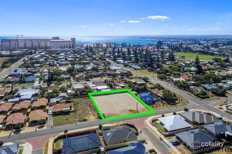 1/11 Dampier St, Beachlands, WA 6530