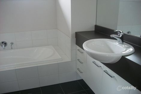 Property photo of 61 Lyndarum Drive Epping VIC 3076