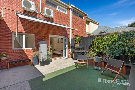 Property photo of 2/93 Melville Road Brunswick West VIC 3055