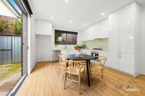 Property photo of 15 Walker Court St Albans VIC 3021
