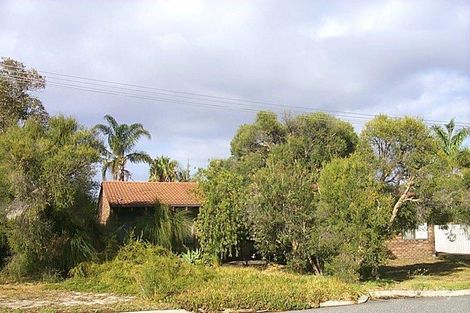 2 Chaparral Cres, Willetton, WA 6155