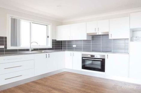 5a Booth St, East Maitland, NSW 2323