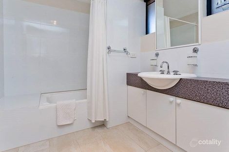 Property photo of 2/56 Nottinghill Street Joondalup WA 6027