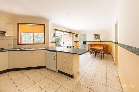 Property photo of 17 Jimbour Court Wattle Grove NSW 2173