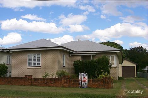 38 Easton St, Silkstone, QLD 4304