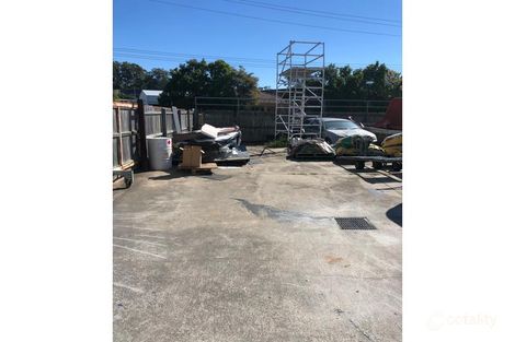 30 Hutchinson St, Burleigh Heads, QLD 4220