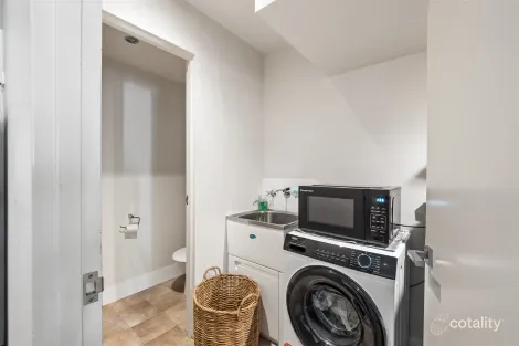 Property photo of 16/7 Honeyeater Loop Margaret River WA 6285