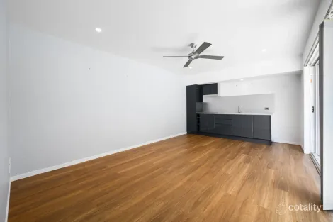 Property photo of 19 Shoveller Avenue Paradise Point QLD 4216