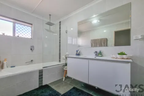 Property photo of 25 Millen Crescent Healy QLD 4825