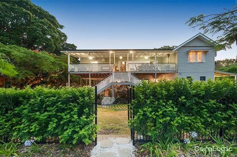 Property photo of 4 Railway Parade Shorncliffe QLD 4017