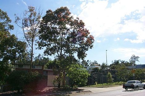 17 Brookfield Rd, Kenmore, QLD 4069