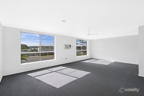 Property photo of 1/30 Ulooloo Road Gwandalan NSW 2259