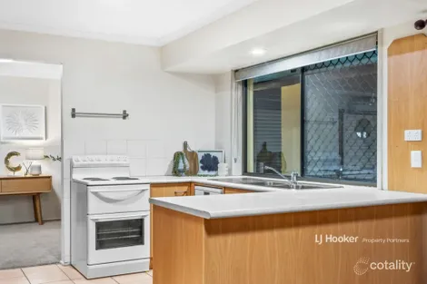 Property photo of 28 Kidd Street Robertson QLD 4109