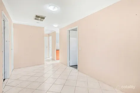 Property photo of 3 Maplewood Green Ellenbrook WA 6069