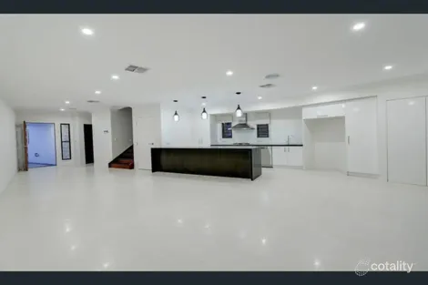 Property photo of 1/8 Pashen Street Morningside QLD 4170