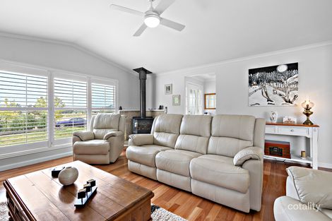 Property photo of 63 Hillside Lane Forest Reefs NSW 2798