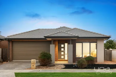 21 DURLSTON ST, POINT COOK, VIC 3030