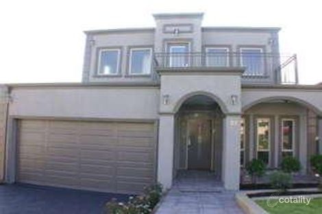 Property photo of 2 Woodlands Edge Templestowe VIC 3106