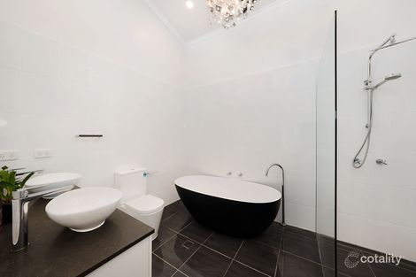 Property photo of 1 Aringa Crescent Karana Downs QLD 4306