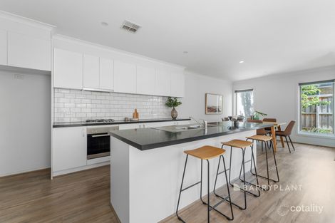 Property photo of 1/6 Tyrell Place Berwick VIC 3806