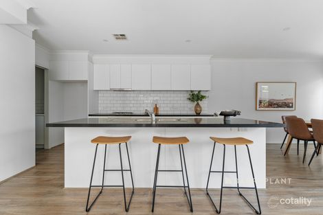 Property photo of 1/6 Tyrell Place Berwick VIC 3806