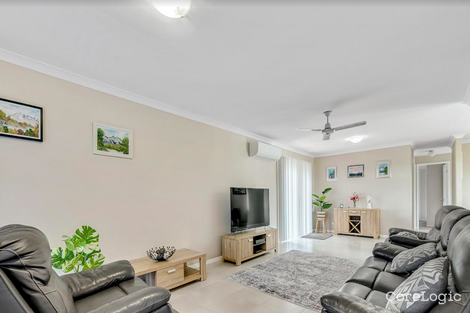 Property photo of 2 Gilbert Court Hillcrest QLD 4118