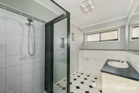 Property photo of 26 Purchas Street Werribee VIC 3030