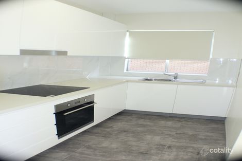2/3 Short St, Carlton, NSW 2218