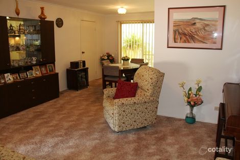 Property photo of 2/4A Noorebar Avenue Griffith NSW 2680