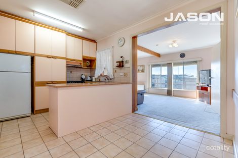 Property photo of 30 Waranga Crescent Broadmeadows VIC 3047