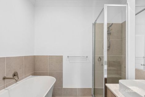 Property photo of 9 Ludwig Street Leichhardt QLD 4305