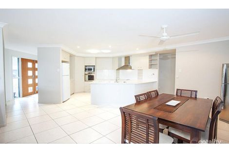 Property photo of 9 Mida Lane Ooralea QLD 4740