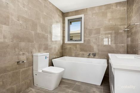 Property photo of 2/118 Second Avenue Altona North VIC 3025