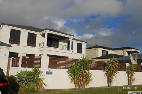 2 Waratah Mews, Hillarys, WA 6025