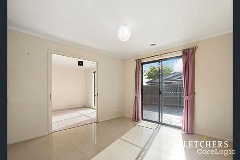 Property photo of 15 Sarah-Louise Place Berwick VIC 3806