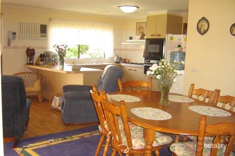 Property photo of 195 Camms Road Cranbourne VIC 3977