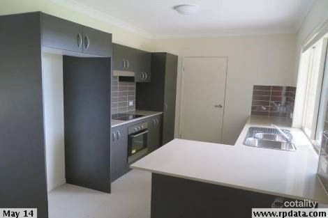 Property photo of 2 Lenthall Street Boyne Island QLD 4680