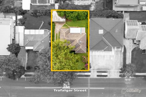 Property photo of 10 Trafalgar Street Glenfield NSW 2167