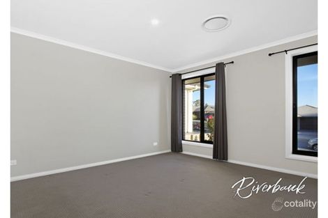 Property photo of 9 Casimer Avenue Elderslie NSW 2570