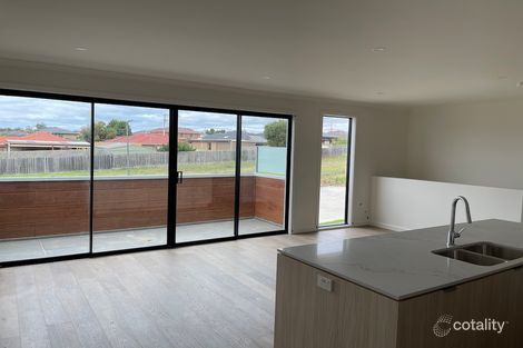 Property photo of 37 Tussock Drive Bundoora VIC 3083