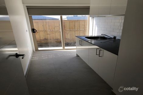 Property photo of 33 Goldington Street Mickleham VIC 3064