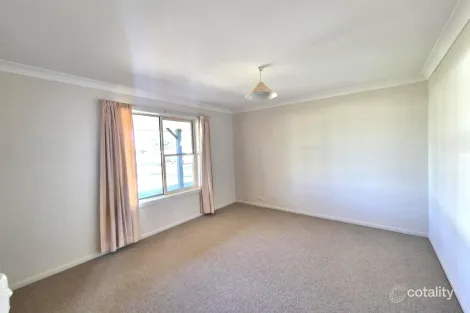 Property photo of 1/23-25 Mackay Street Cootamundra NSW 2590
