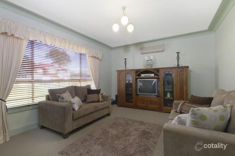 Property photo of 8 Larama Avenue Dapto NSW 2530