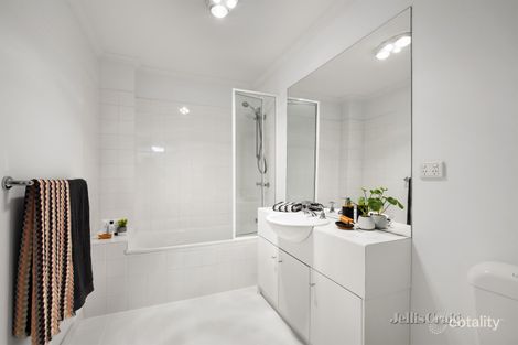 Property photo of 19/24 Ireland Street West Melbourne VIC 3003