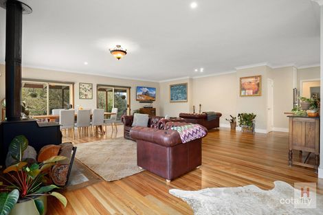 Property photo of 36 Eucumbene Road Hill Top NSW 2628