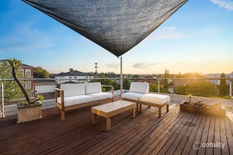 Property photo of 17 Golf Links Court Doncaster VIC 3108