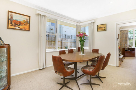 Property photo of 9 Howard Avenue Mount Waverley VIC 3149