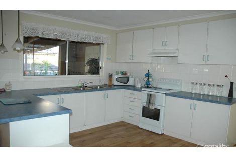 Property photo of 12 Galleon Crescent Sunset Strip VIC 3922